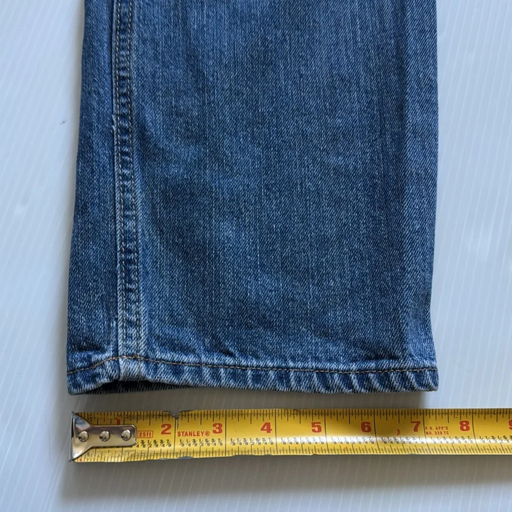 Old Navy boys loose fit blue jeans.  Size 8